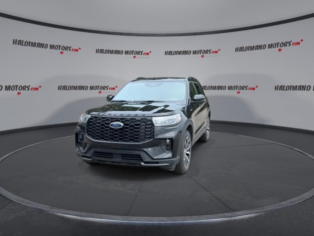 2025 Ford Explorer ST-Line 4WD | 2nd Row Captain Seats | 360 Camera | Remote Start Photo2