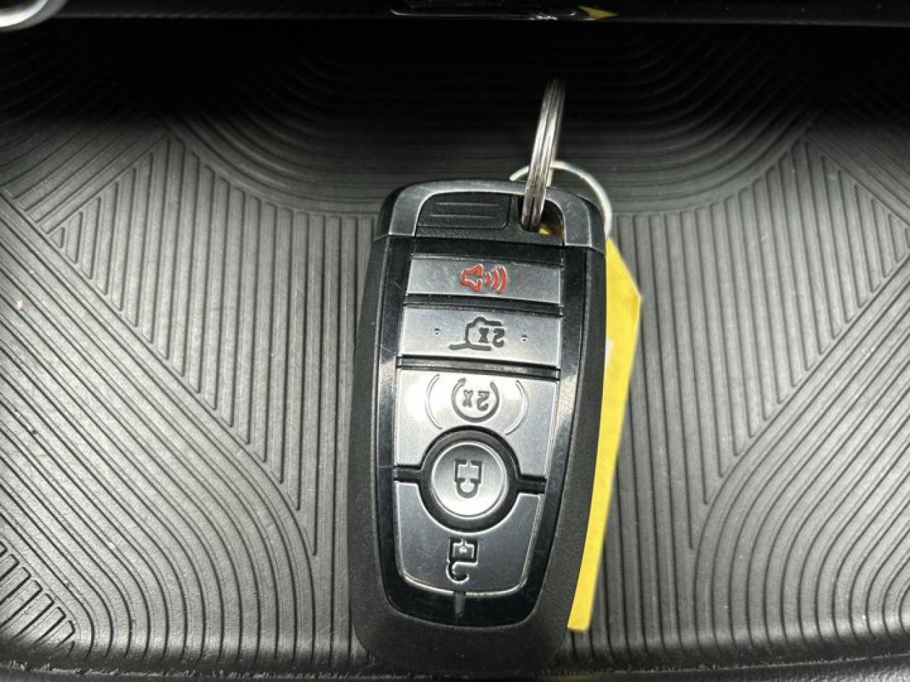 2025 Ford Explorer ST-Line 4WD | 2nd Row Captain Seats | 360 Camera | Remote Start Photo