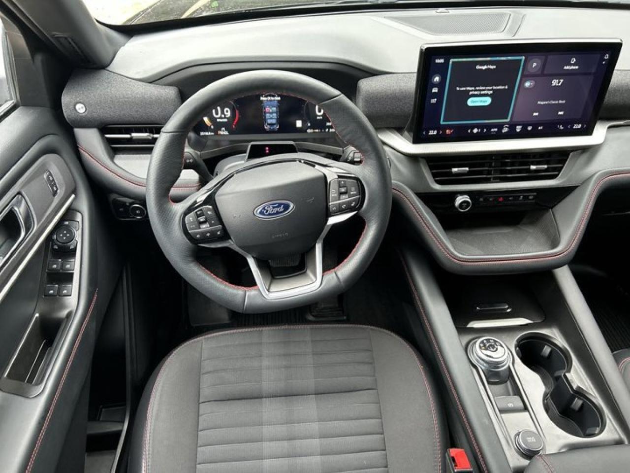 2025 Ford Explorer ST-Line 4WD | 2nd Row Captain Seats | 360 Camera | Remote Start Photo