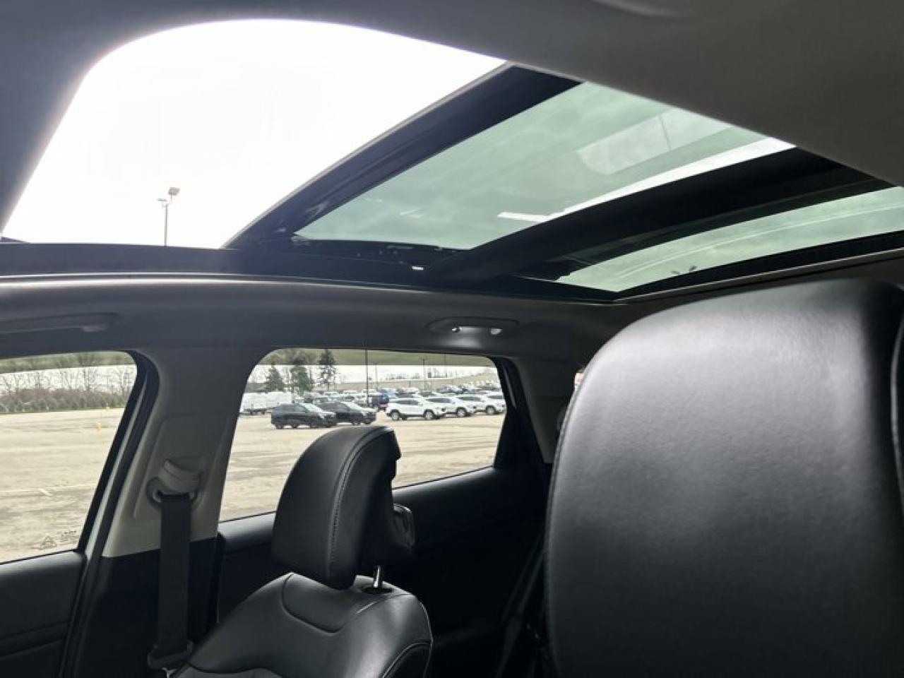 2023 Kia Sportage Hybrid SX AWD | Leather Seats | AC Seats Photo