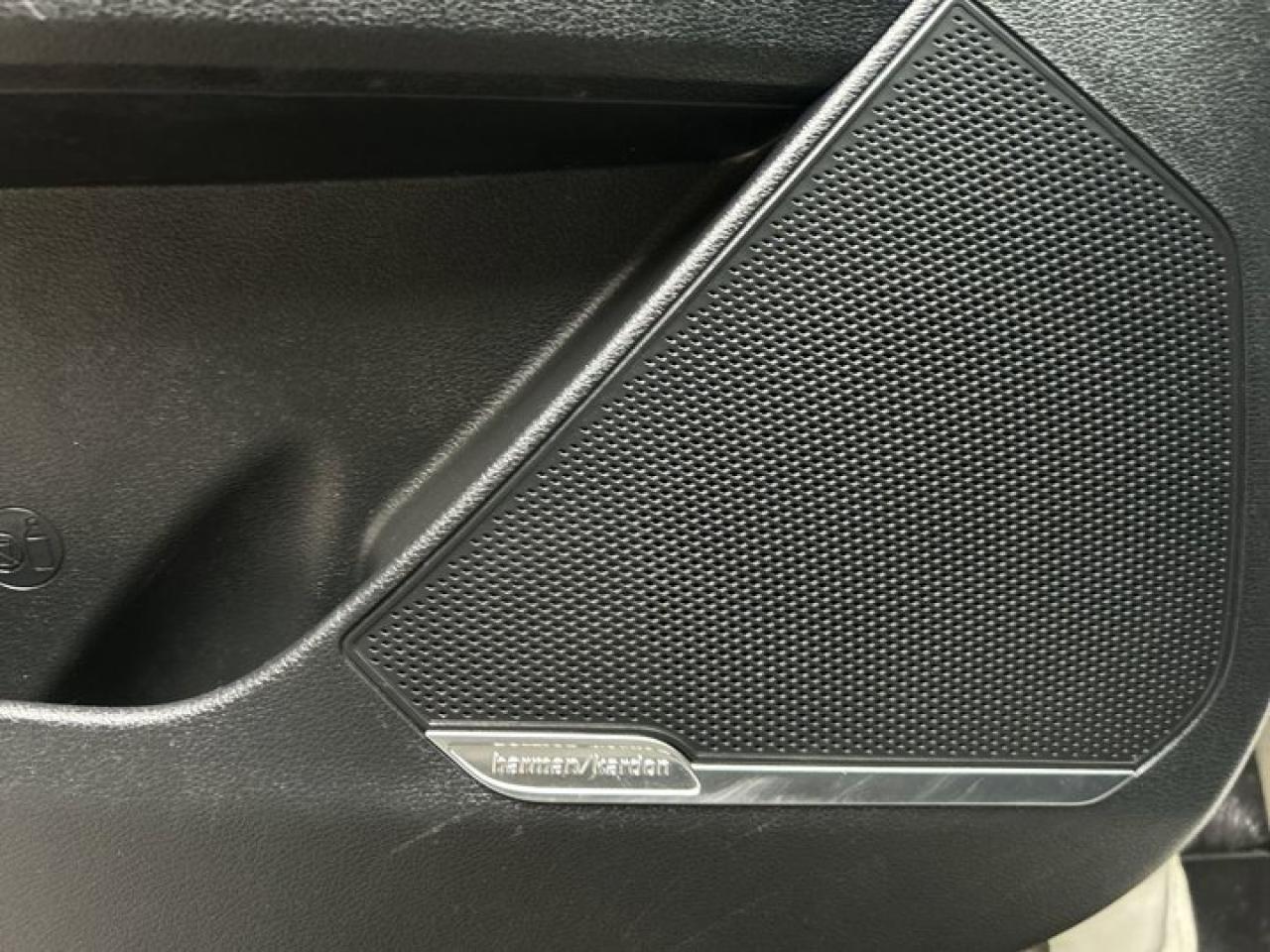 2023 Kia Sportage Hybrid SX | Remote Start | Leather Seats | AC Seats Photo