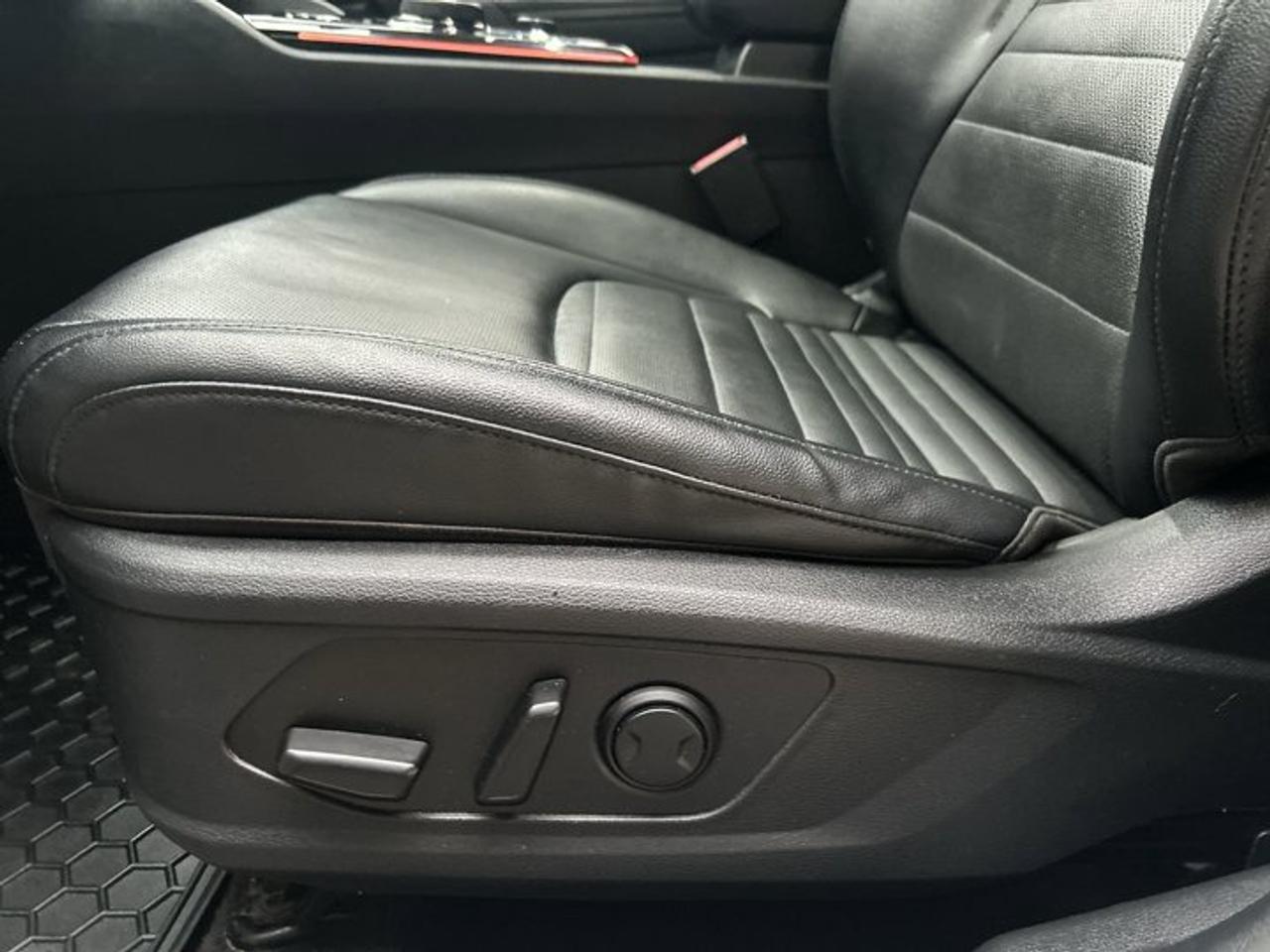 2023 Kia Sportage Hybrid SX Hybrid AWD | Leather Seats | AC Seats Photo