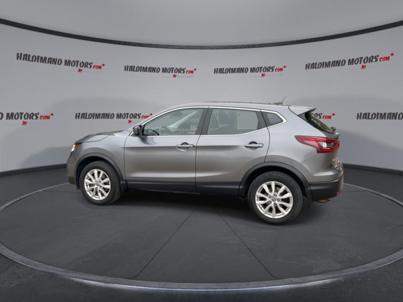 2021 Nissan Qashqai S Photo4