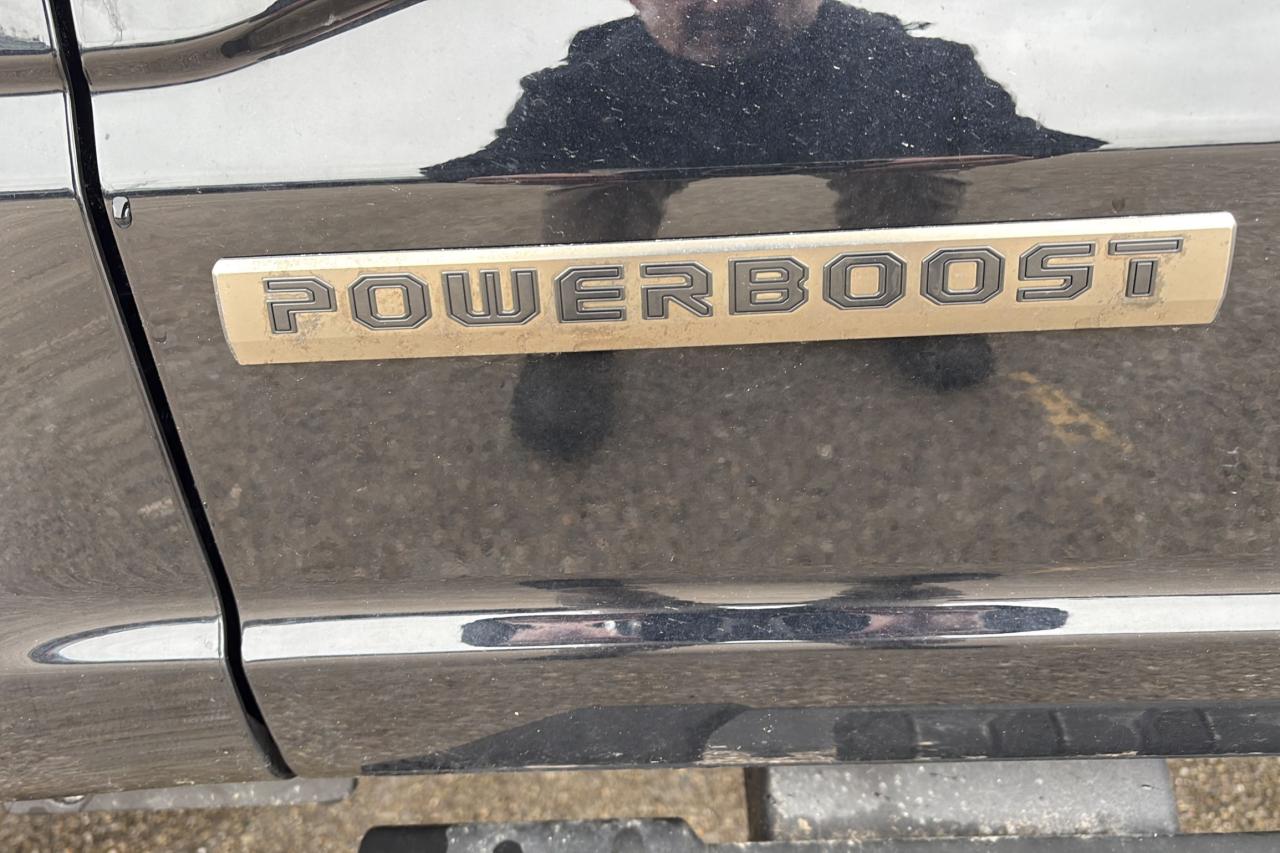 2025 Ford F-150 LARIAT, BLACK APPEARANCE PKG, PANORAMIC ROOF Photo