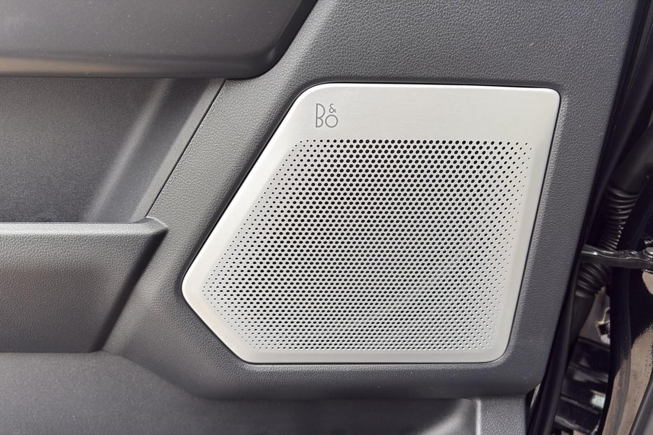 2025 Ford F-150 LARIAT, BLACK APPEARANCE PKG, PANORAMIC ROOF Photo