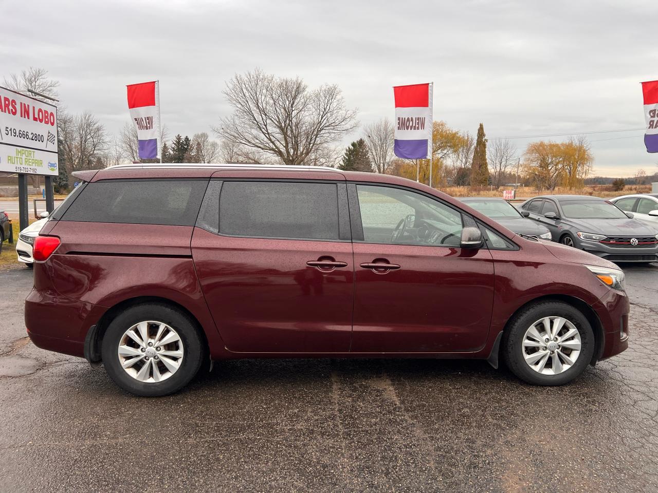 2016 Kia Sedona LX 3.3L V6 Photo