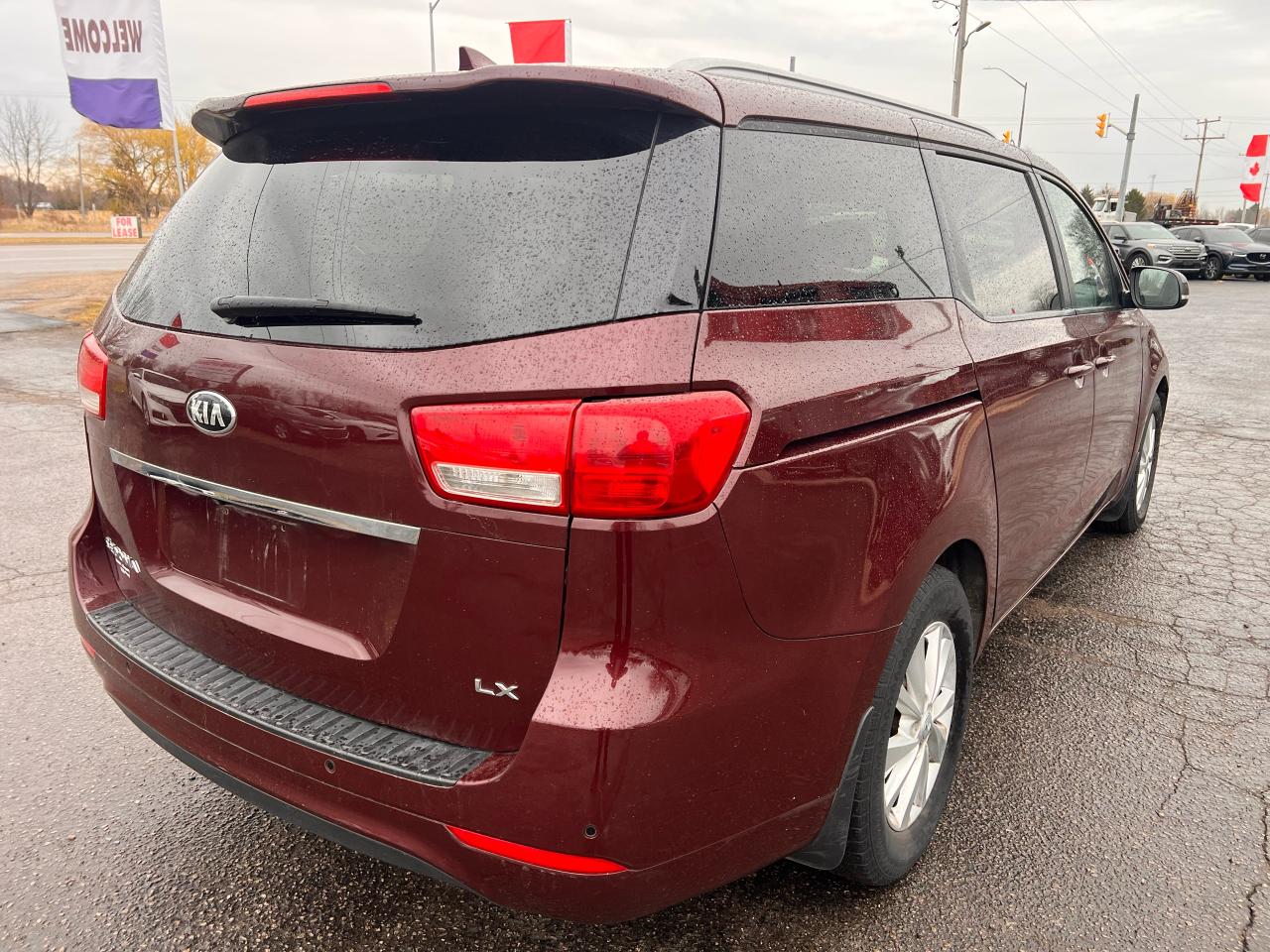 2016 Kia Sedona LX 3.3L V6 Photo