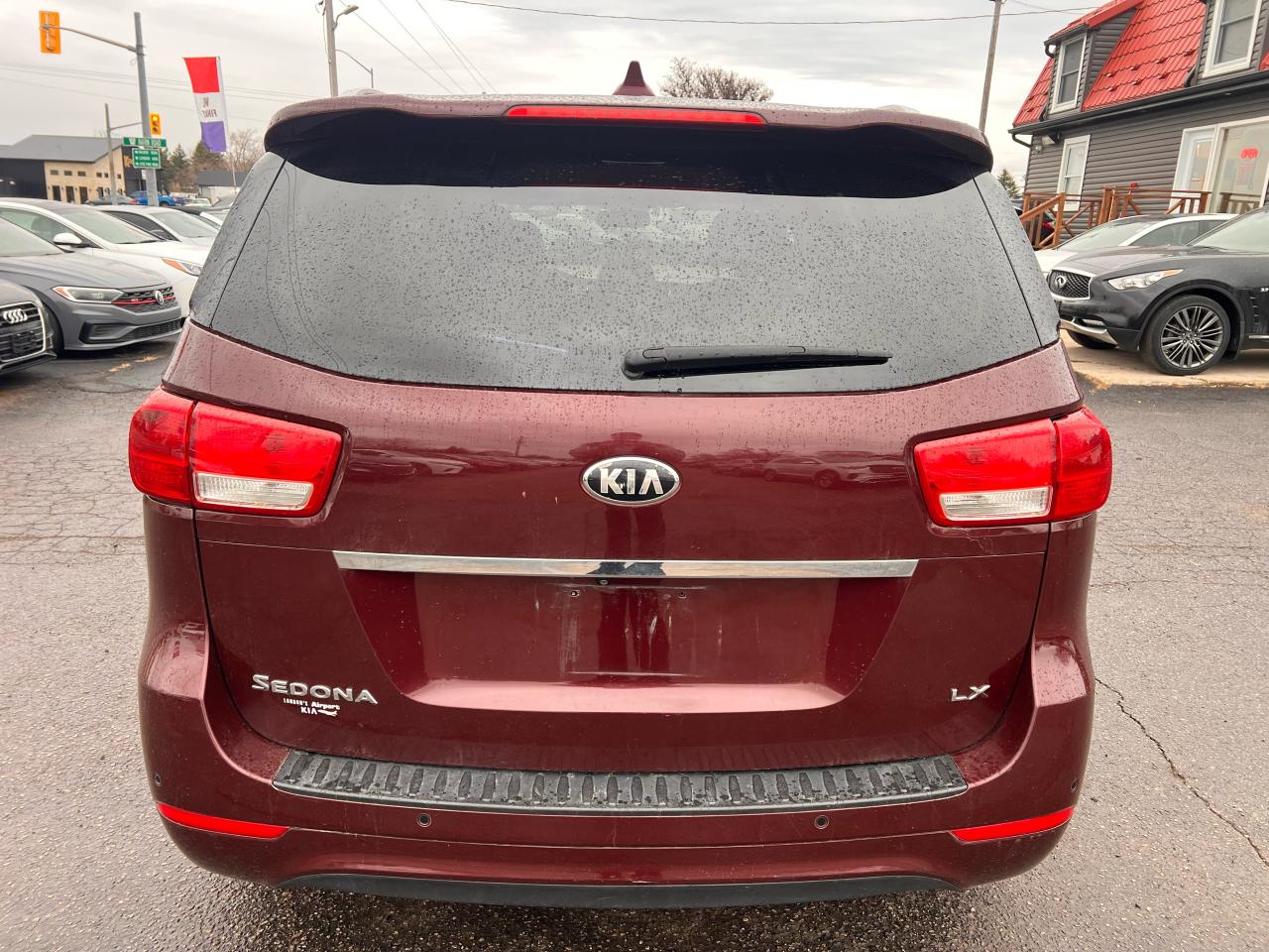 2016 Kia Sedona LX 3.3L V6 Photo3