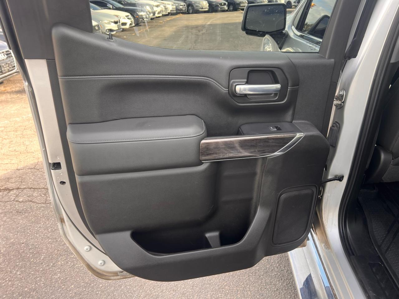 2021 Chevrolet Silverado 1500 LTZ Photo