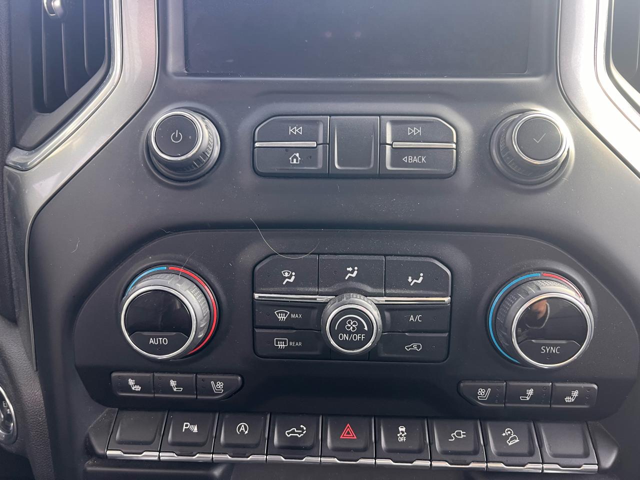 2021 Chevrolet Silverado 1500 LTZ Photo