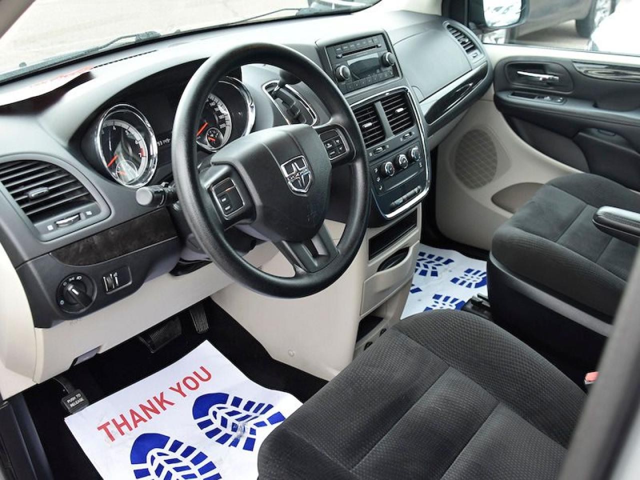 2016 Dodge Grand Caravan CANADA VALUE PACKAGE Photo4