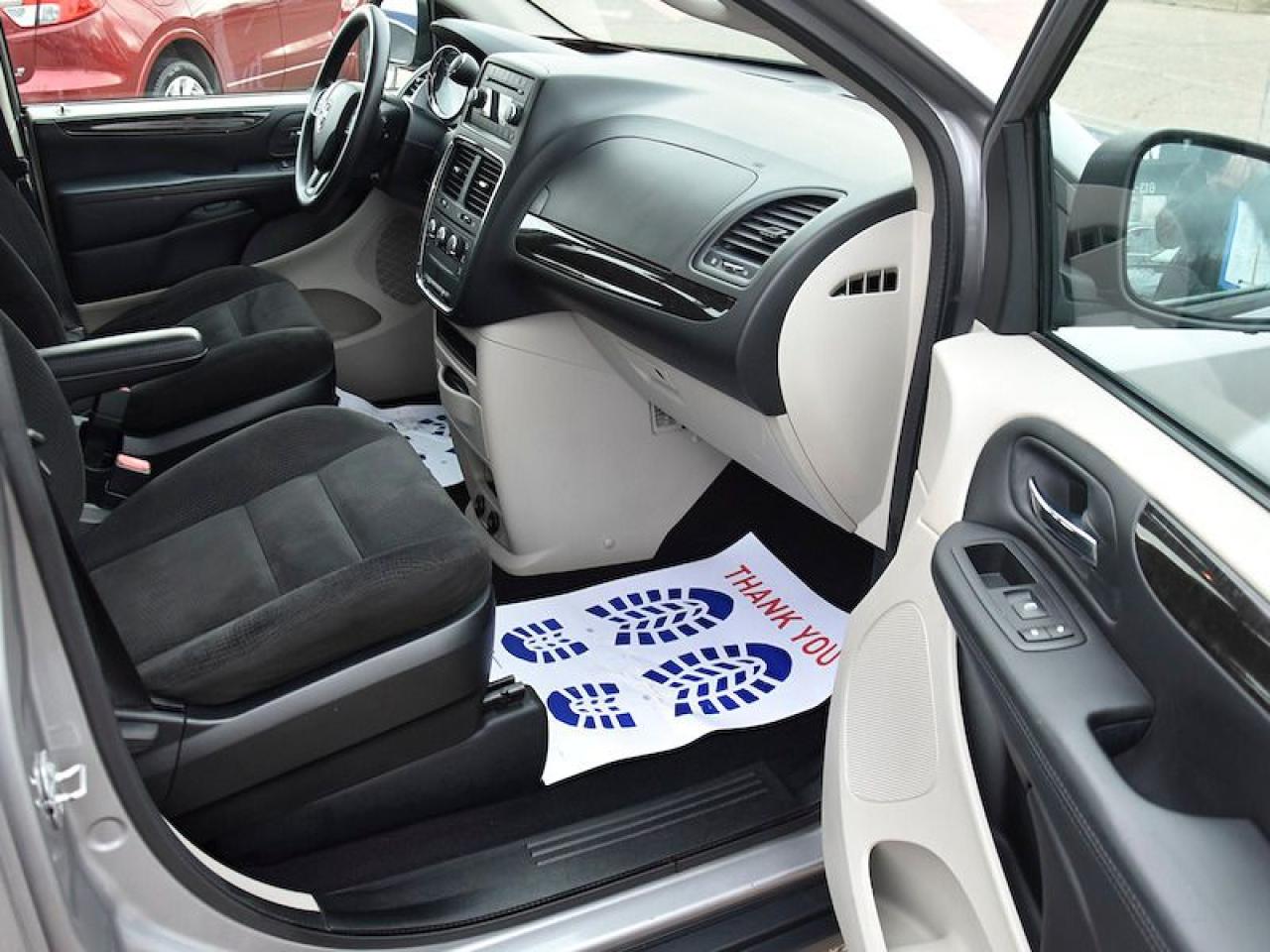 2016 Dodge Grand Caravan CANADA VALUE PACKAGE - Photo #7