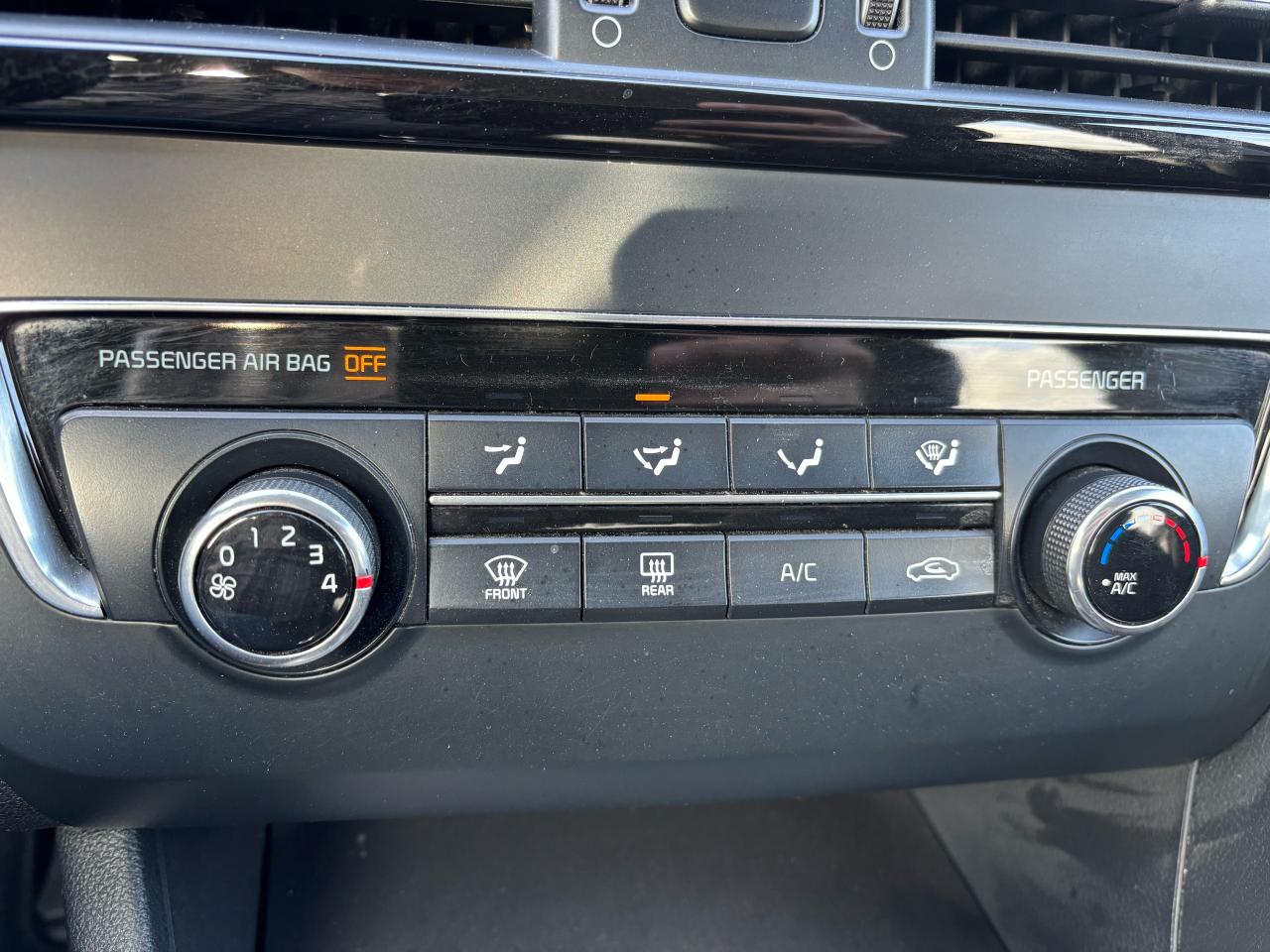 2016 Kia Optima LX - Photo #14