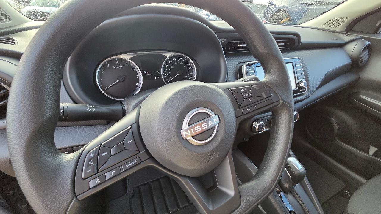 2025 Nissan Kicks S - Photo #11