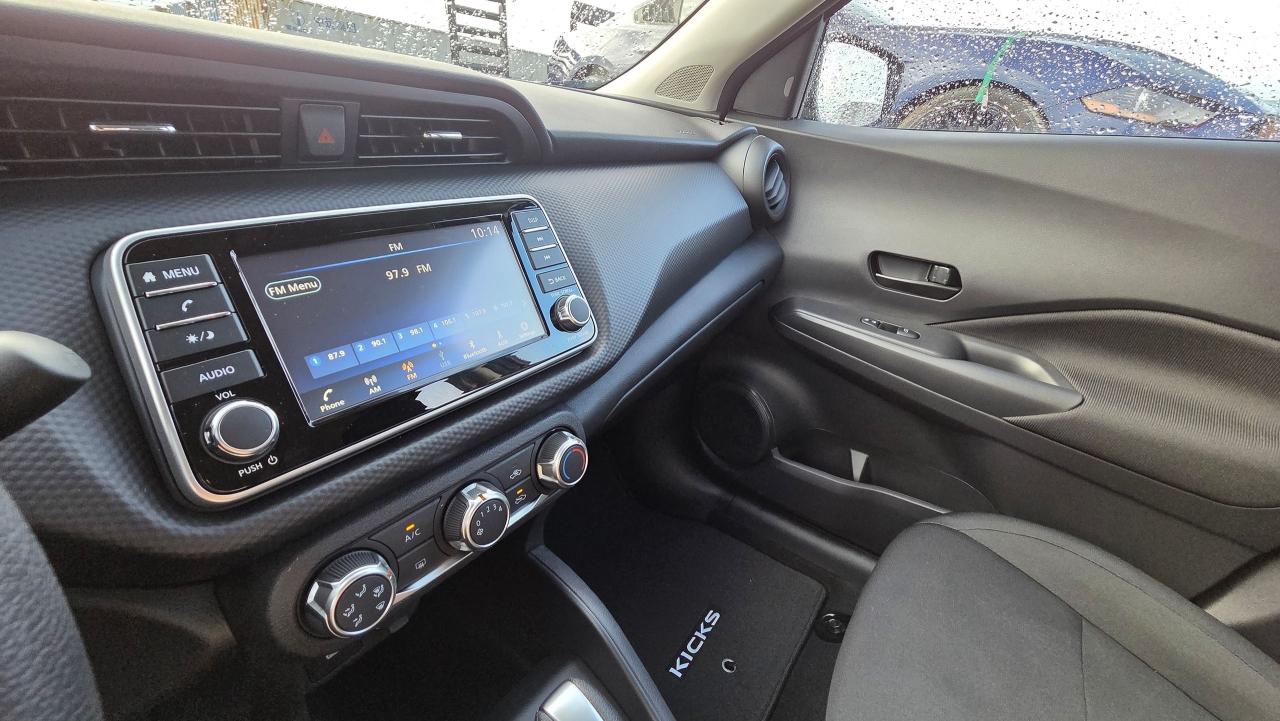 2025 Nissan Kicks S - Photo #15