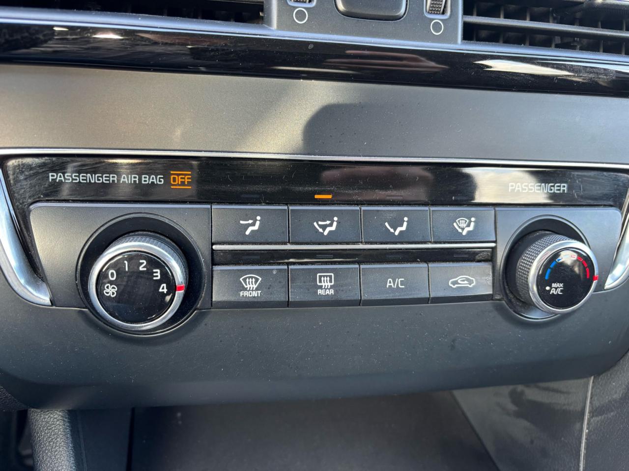 2016 Kia Optima LX, 4 Cyl, Auto, Bluetooth, Alloy Wheels