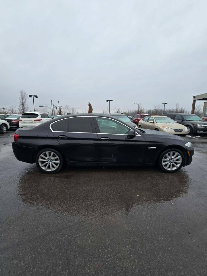 2013 BMW 5 Series 528i xDrive - Photo #3