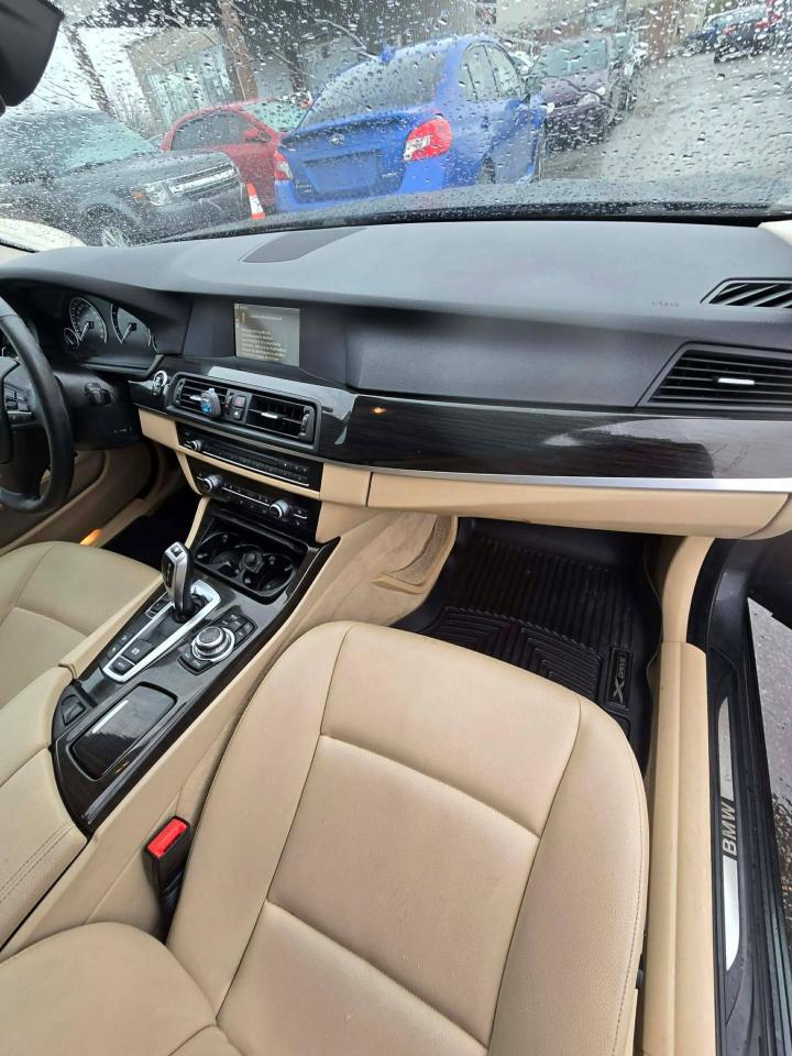 2013 BMW 5 Series 528i xDrive - Photo #7