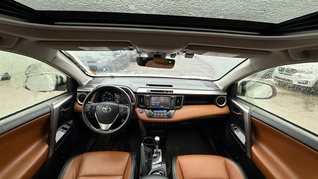 2018 Toyota RAV4 Hybrid Limited - Photo #13