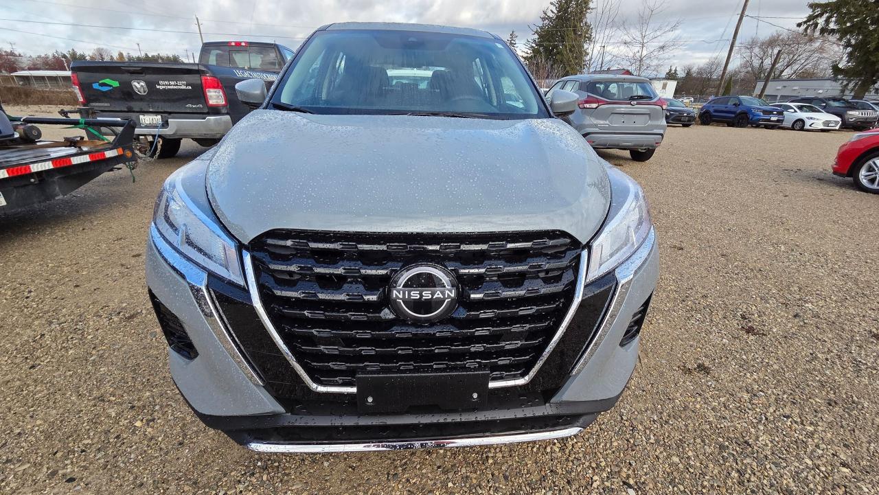 2025 Nissan Kicks S - Photo #6