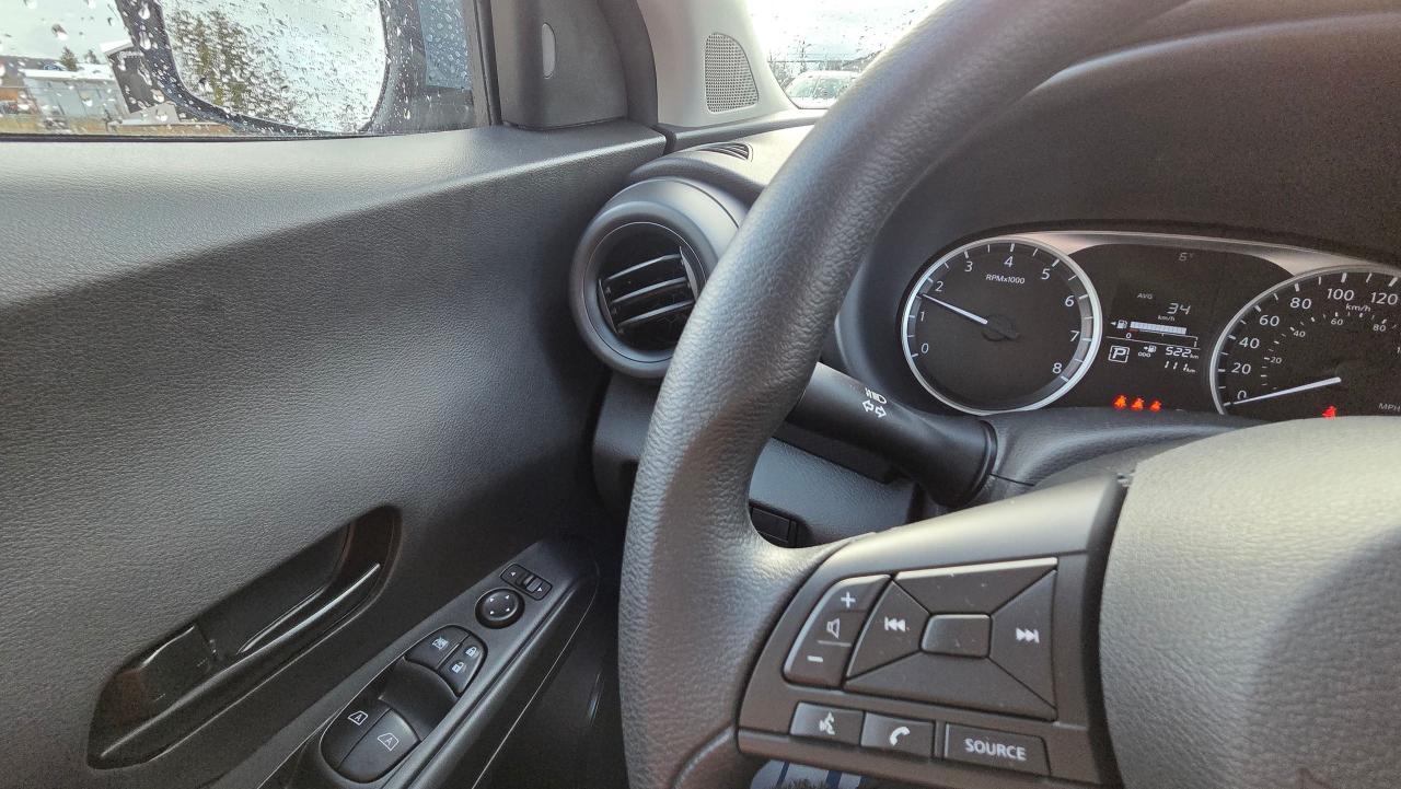 2025 Nissan Kicks S - Photo #13