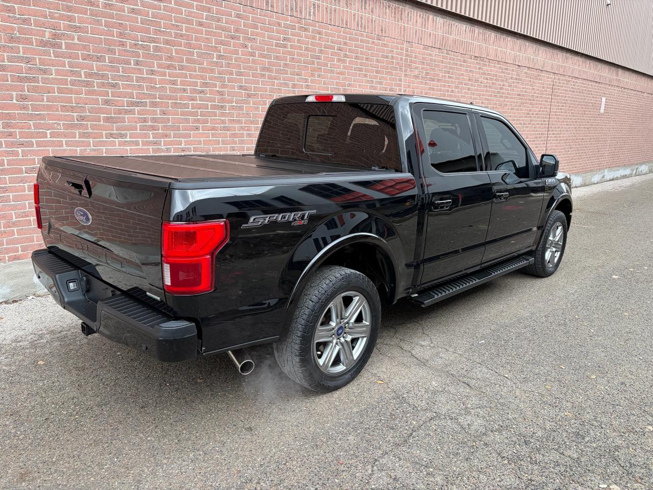 2018 Ford F-150 Lariat - Photo #10