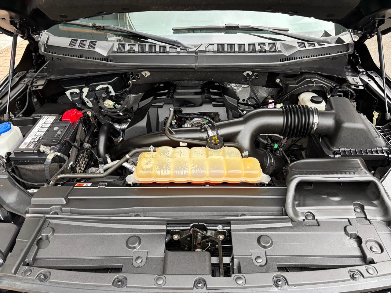 2018 Ford F-150 Lariat - Photo #17