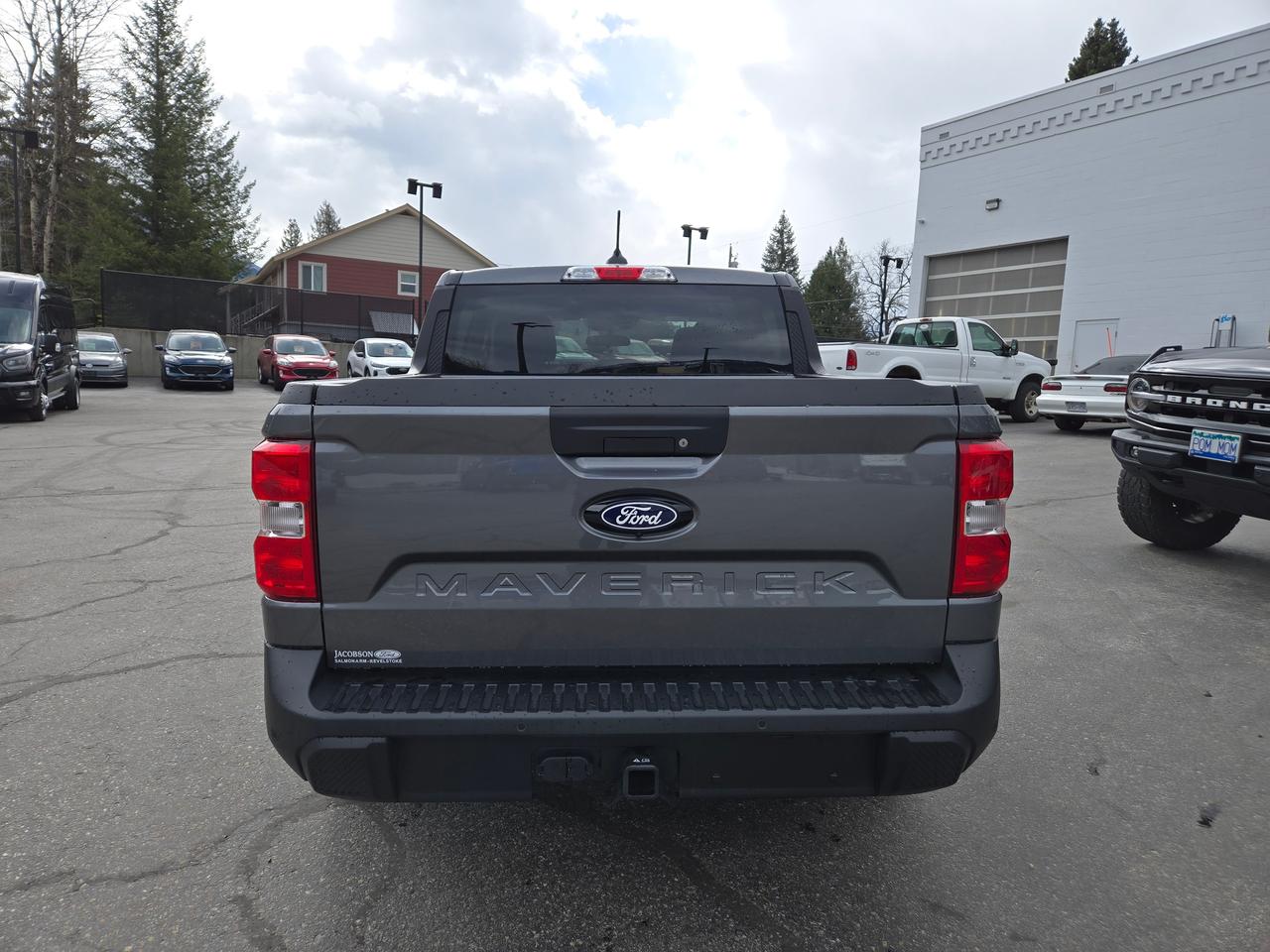 2026 Ford Maverick XLT Photo4