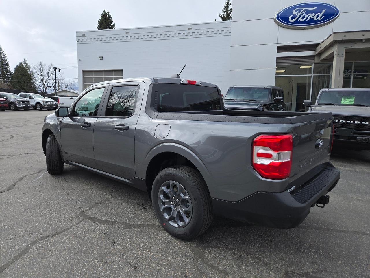 2026 Ford Maverick XLT Photo3
