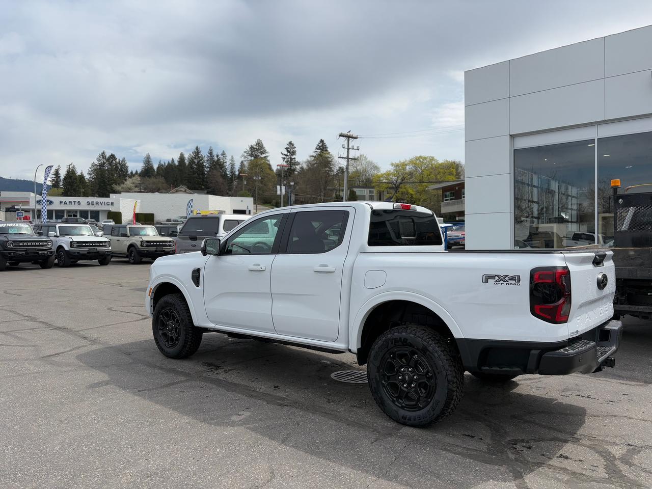 2026 Ford Ranger Lariat Photo1
