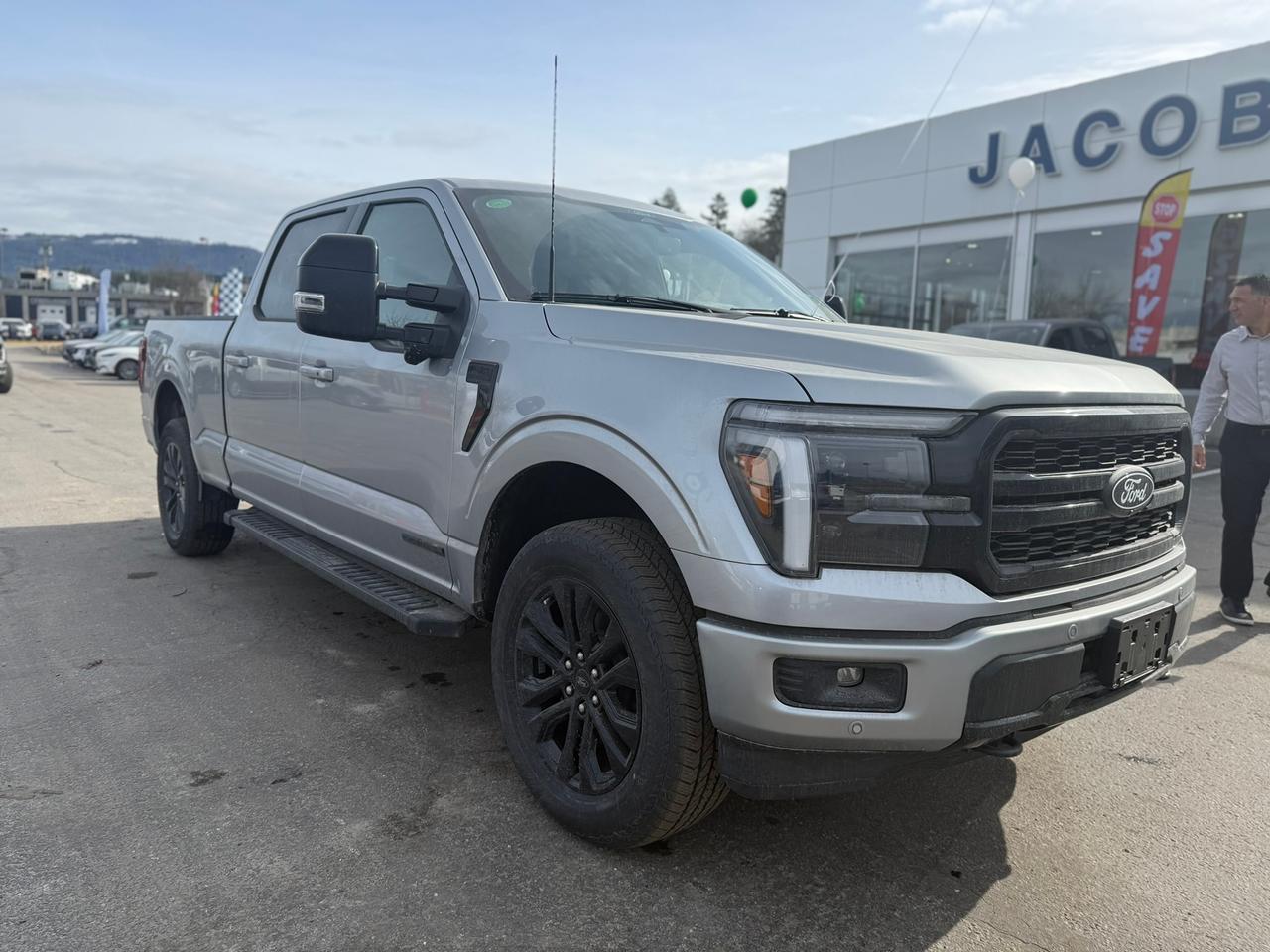 2026 Ford F-150 Lariat Photo3