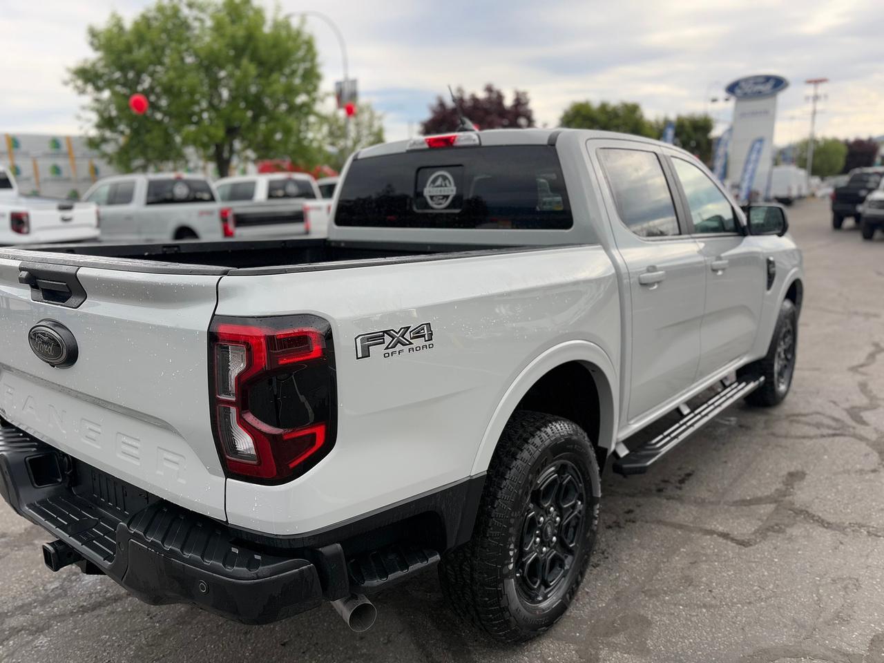 2026 Ford Ranger Lariat Photo4