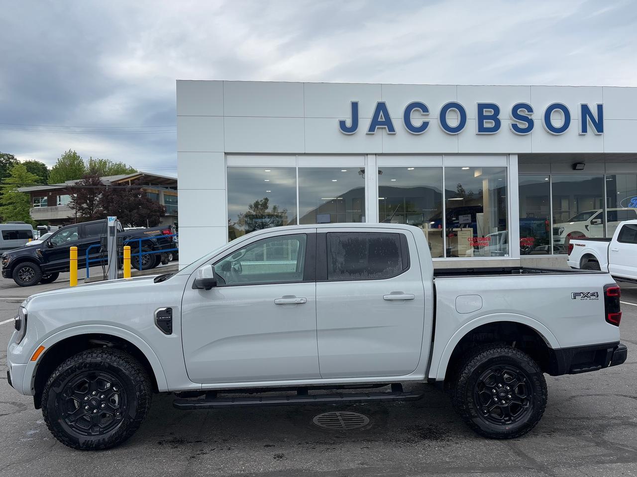 2026 Ford Ranger Lariat Photo1