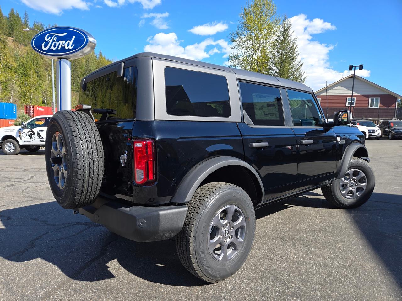 2026 Ford Bronco Big Bend Photo1