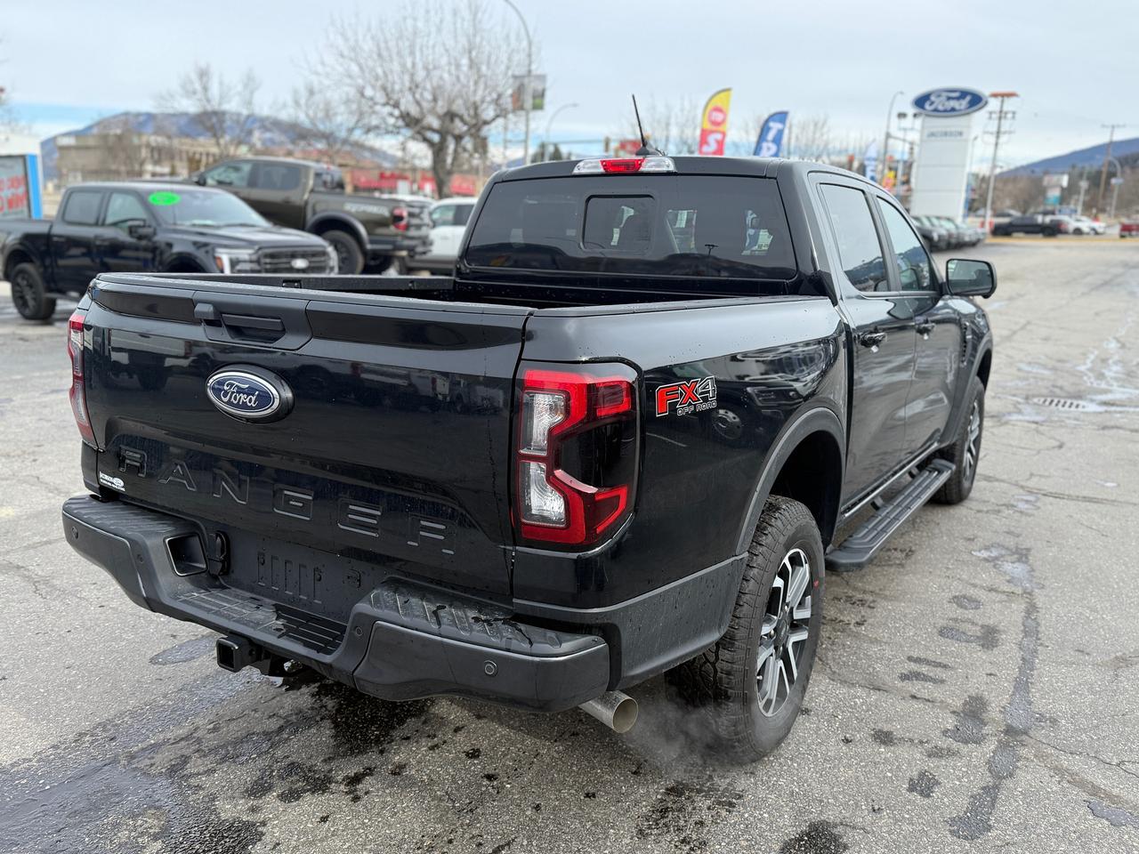 2026 Ford Ranger Lariat Photo4