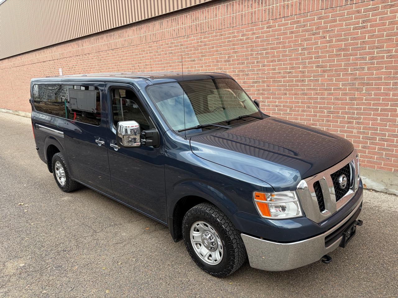 2019 Nissan NV 3500 NV3500 HD SV - Photo #2