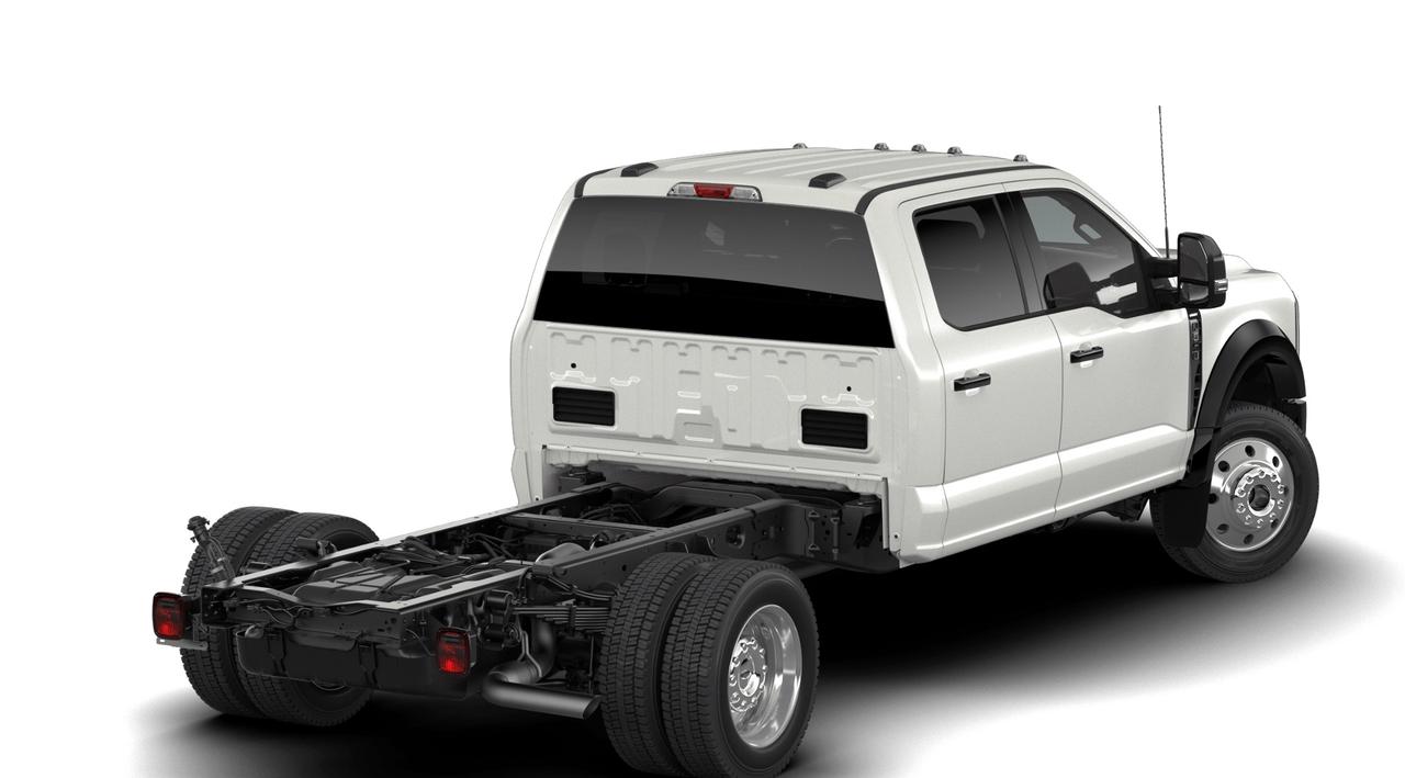 2026 Ford F-550 4X4 CHASSIS CAB DRW/ Photo2