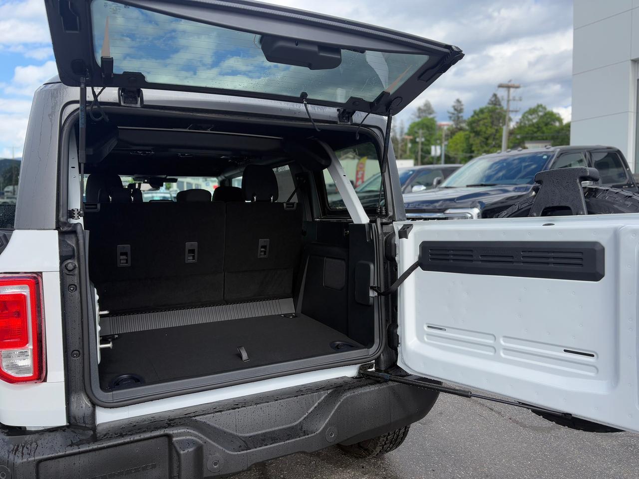 2026 Ford Bronco Big Bend Photo4