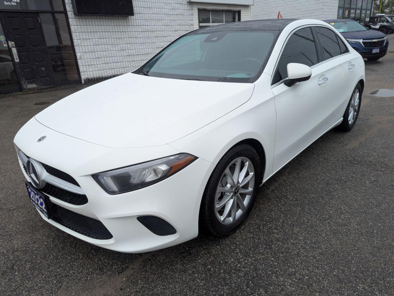 2022 Mercedes-Benz A-Class A 220 4MATIC WITH SUNROOF!! Photo2