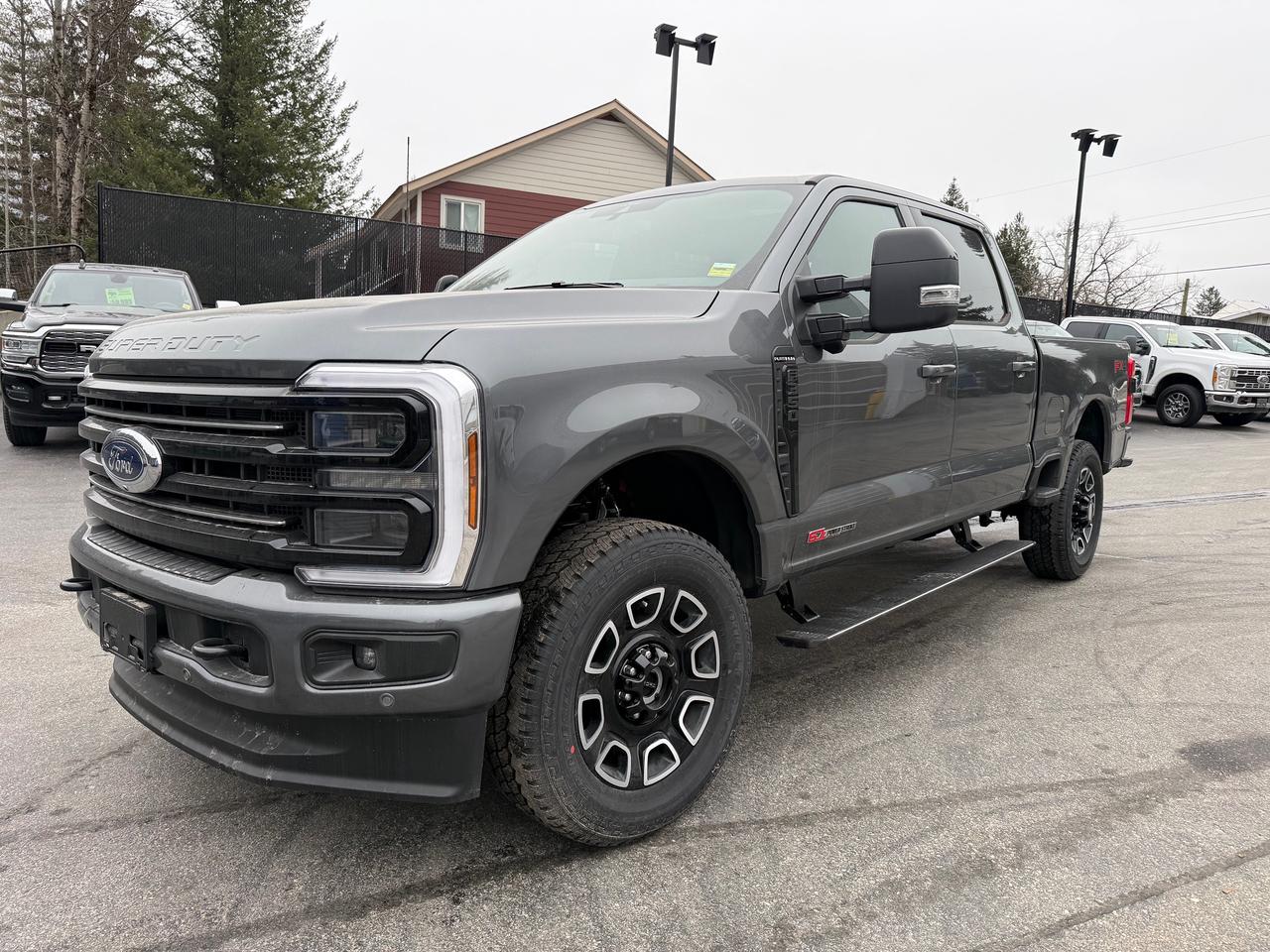 2026 Ford F-350 Super Duty SRW Platinum Photo0