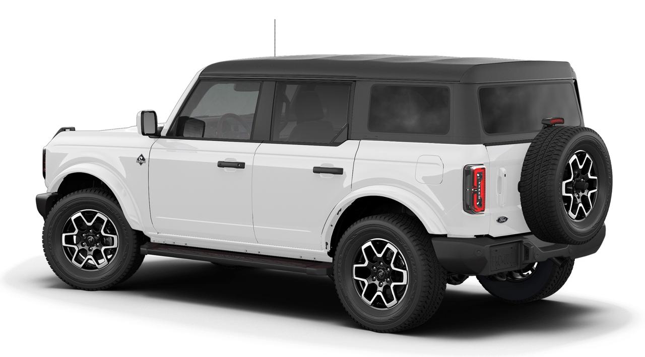 2026 Ford Bronco Outer Banks Photo1