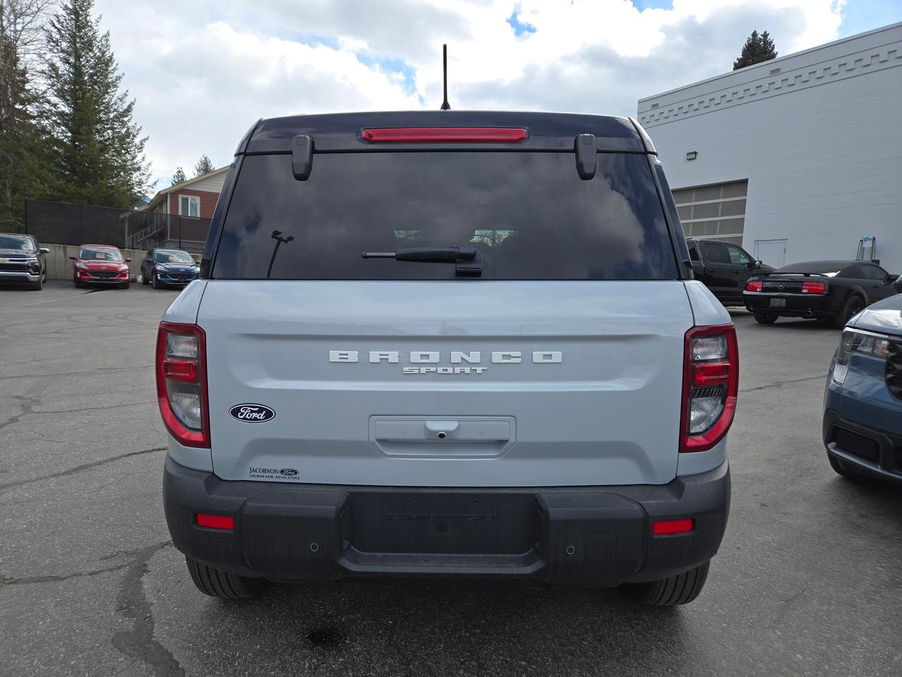 2026 Ford Bronco Sport Outer Banks Photo4