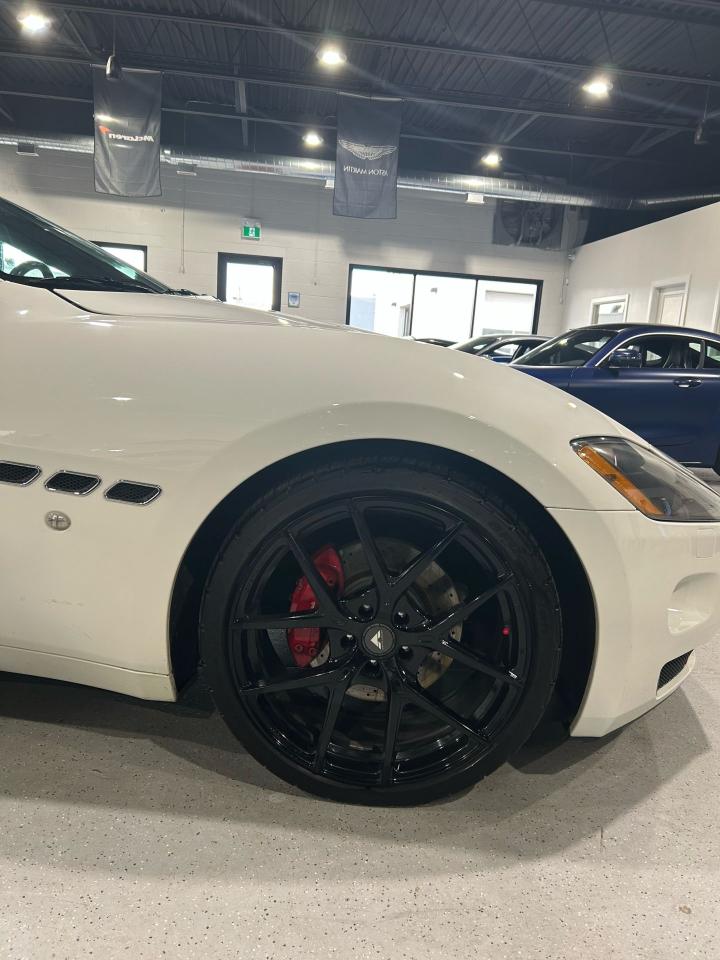 2009 Maserati GranTurismo  - Photo #14