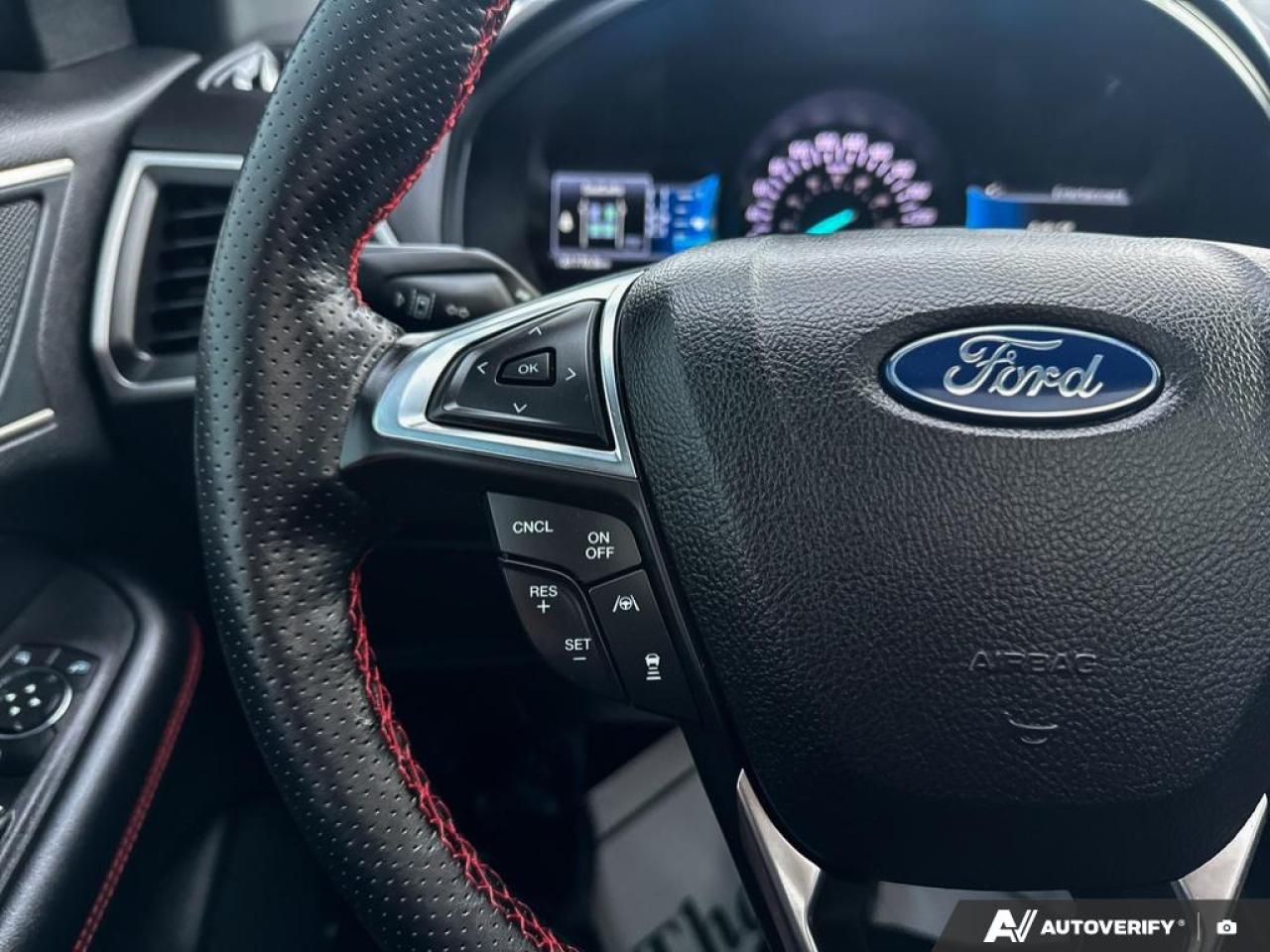 2022 Ford Edge ST LINE / NO ACCIDENTS / LEATHER / PANO ROOF / NAV Photo