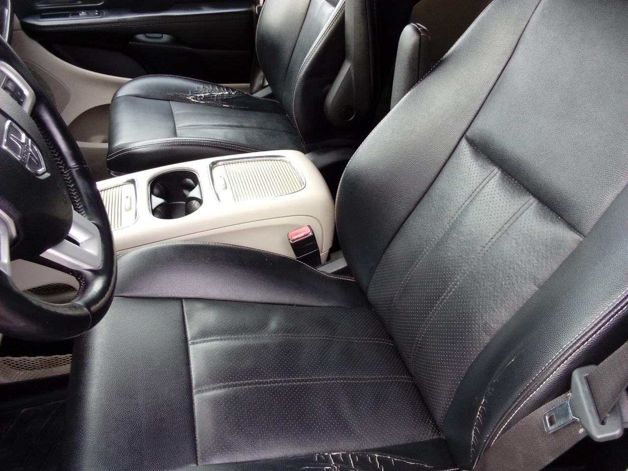 2017 Dodge Grand Caravan Crew