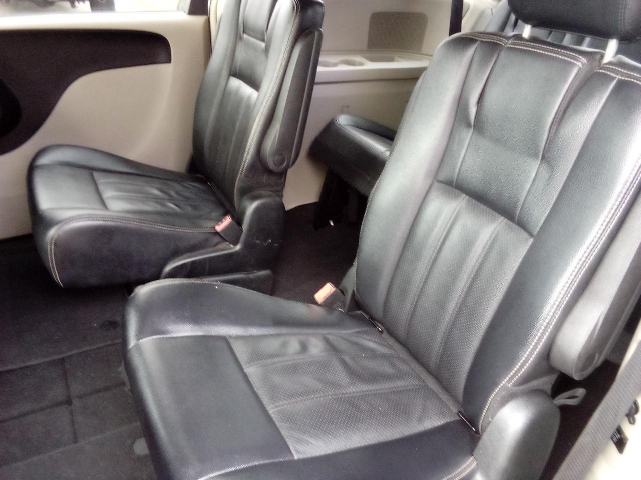 2017 Dodge Grand Caravan Crew