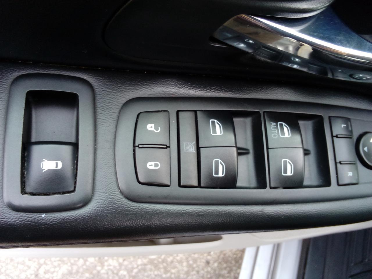 2017 Dodge Grand Caravan Crew