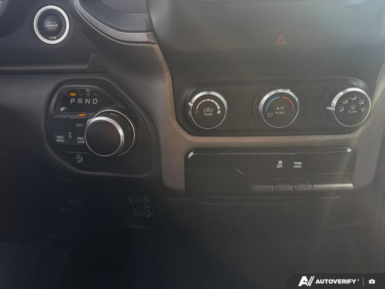 2019 RAM 1500 TRADESMAN / NO ACCIDENTS / 4X4 / BLUETOOTH / V6 - Photo #16