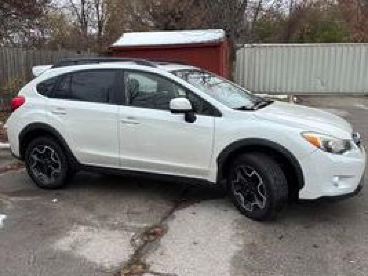 2014 Subaru XV Crosstrek Premium Photo2