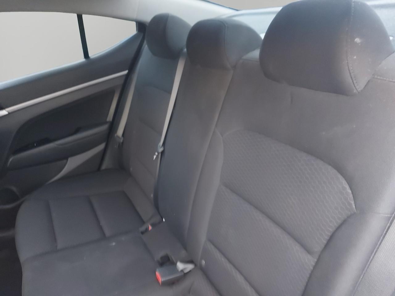 2020 Hyundai Elantra Preferred Photo